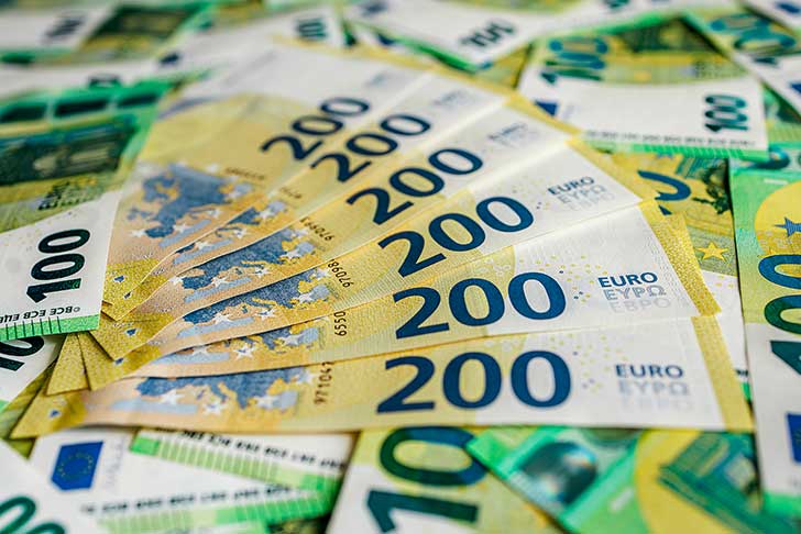 Billets de 200 euros, mais d�o� sortent-ils vraiment ?