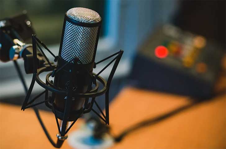Les meilleurs podcasts pour comprendre le monde de l’assurance