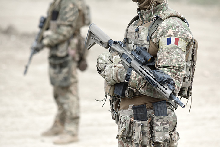 Emmanuel Macron prévoit un budget de 413 milliards d’euros pour financer les armées pour les sept années à venir