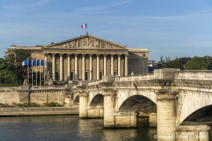 LAssemble nationale a vot un texte visant  restreindre davantage le droit du sol  Mayotte