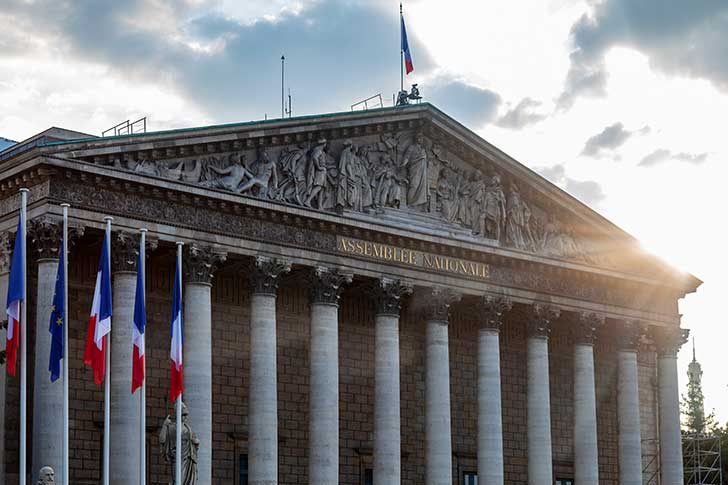 Faute dune majorit  lAssemble nationale, le budget de la Scurit sociale est pass par le 49.3