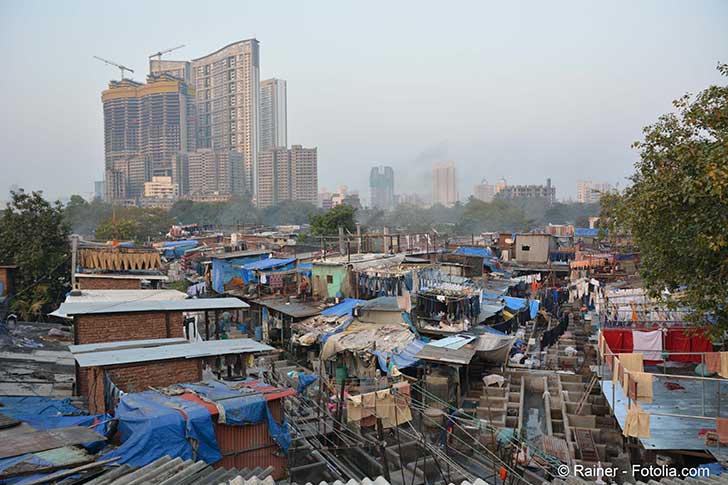 Bombay aux Indes est devenu un centre de récupération de matériel électronique