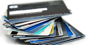 Les cartes bancaires assurent