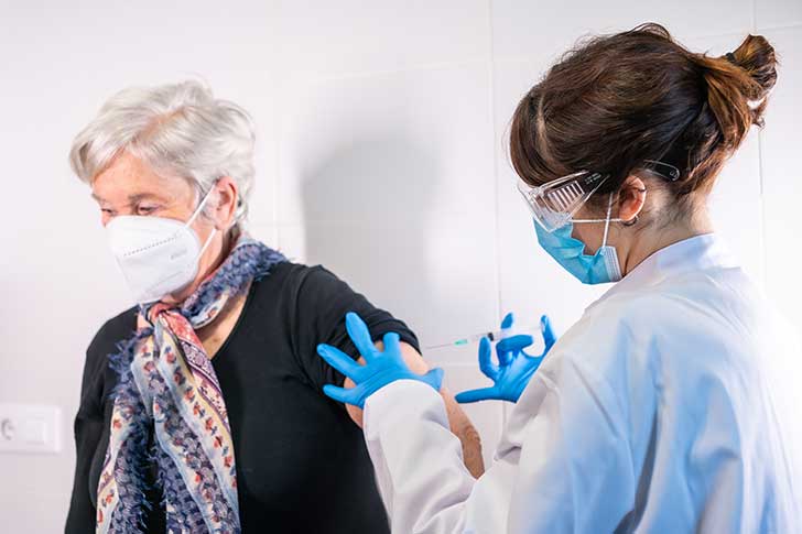 Pour vacciner tous les plus de 70 ans la France comptera 35 vaccindromes en plus des centres de vaccination