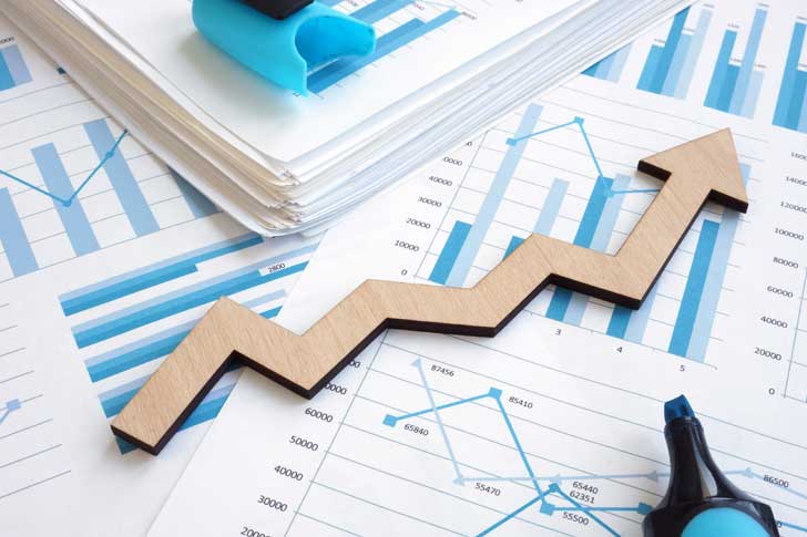 Comment les exportations de biens stratégiques ont dopé la croissance française en 2025 ?