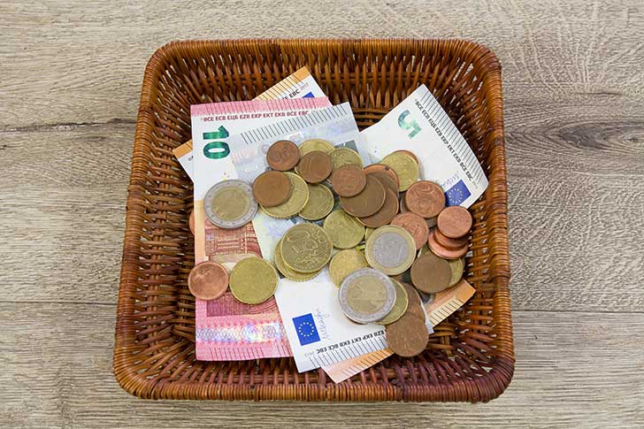 Les dons aux associations caritatives ont marqué le pas en 2024
