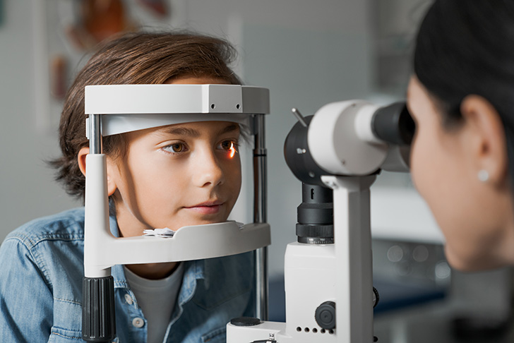 Comment prvenir les troubles visuels chez les enfants et les prvenir ? (Les Opticiens Mobiles)