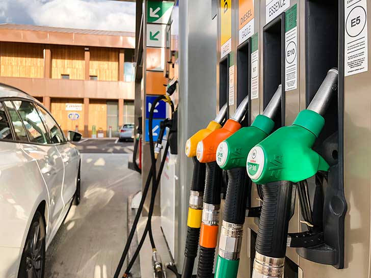 Les prix des carburants � la pompe pourraient baisser dans certaines stations-service