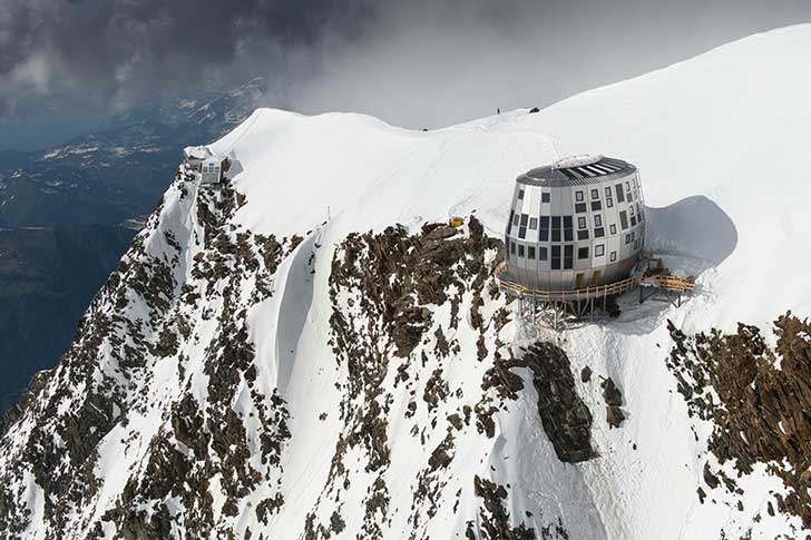 L’accès au Mont-Blanc - devenu un lieu de promenade - vient d’être régulé
