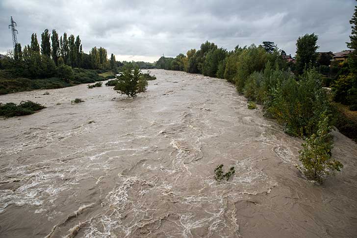 Les explications  deux inondations en huit jours ne manquent pas