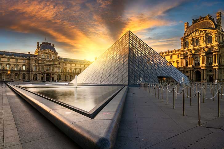 Cambriolage au Louvre : le choc dun vol hors normes et la question brlante de la matrise des risques