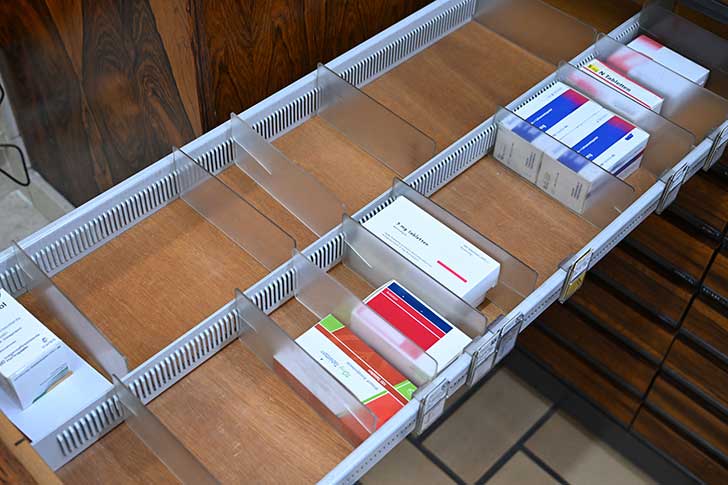 Condamnation indite des laboratoires pour pnurie de mdicaments