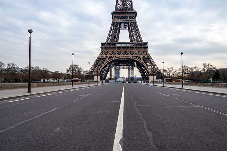 Le couvre-feu de 21 heures  6 heures est en fait un confinement nocturne