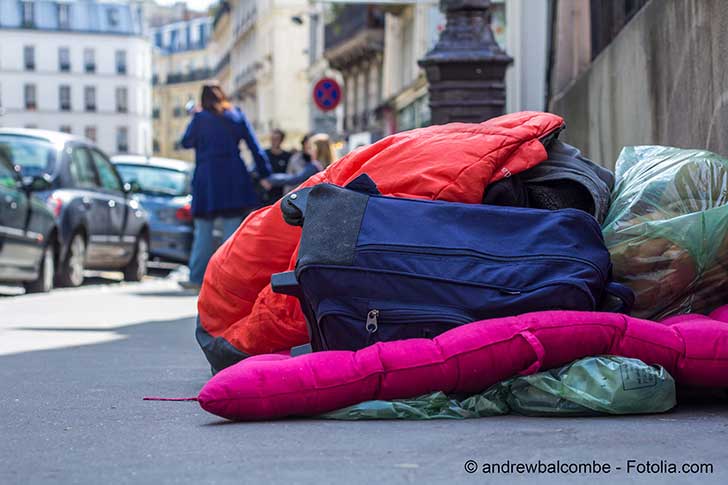 Pour assurer la propreté de Paris la mairie ouvre la chasse aux incivilités