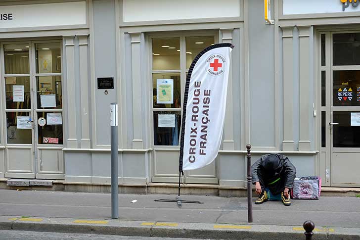 Trente ans de recul social : la République face à ses inégalités