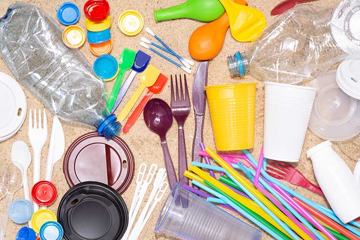 Retour possible du plastique dans les cantines