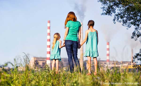 Nous vivons dans un milieu pollu particulirement dangereux pour les enfants