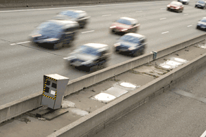 Les radars sur autoroute restent d