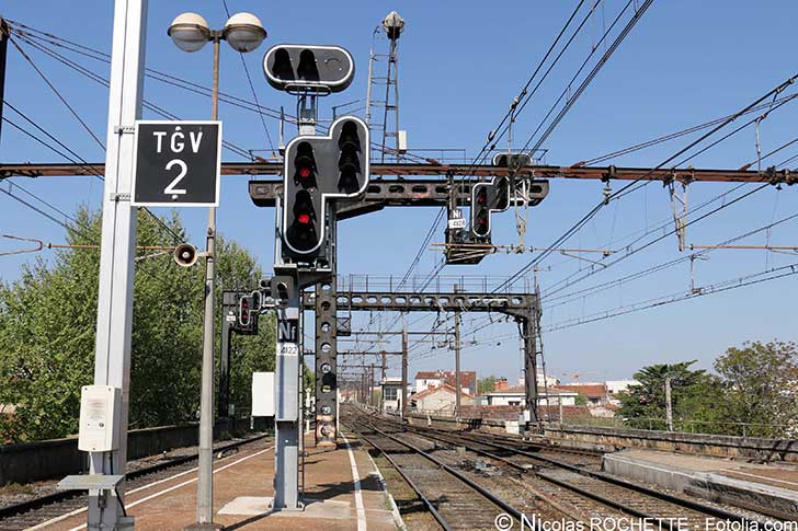 Les syndicats des cheminots cherchent à s’installer dans la grève