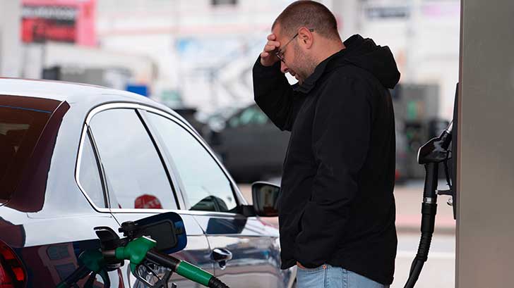 Carburants la chute brutale de la consommation pourrait durablement modifier les comportements