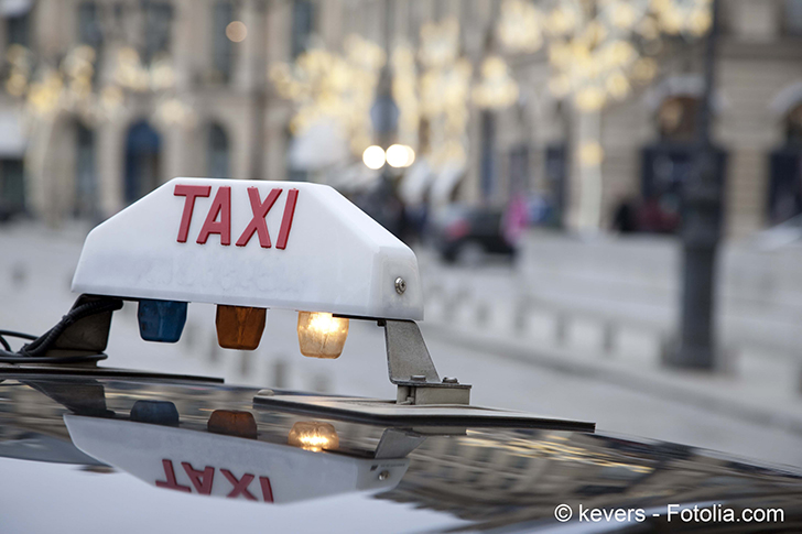 A la recherche des 100 millions deuros par an pour racheter les licences des taxis
