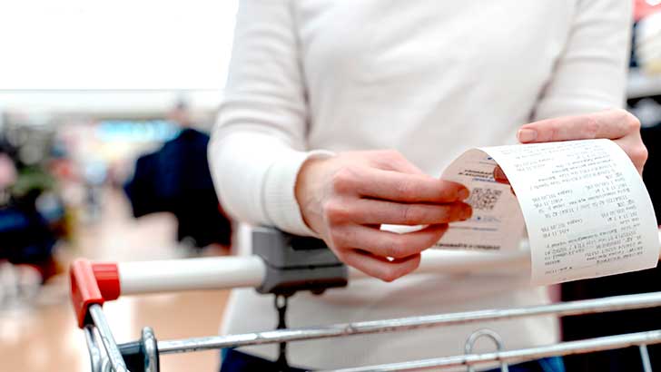 Supermarch�s les petits achats du quotidien finissent par peser lourd sur le budget