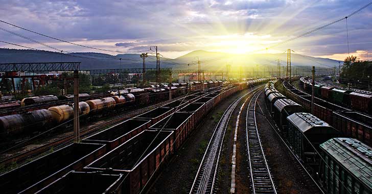 La grve de la SNCF envoie des milliers de camions sur la route