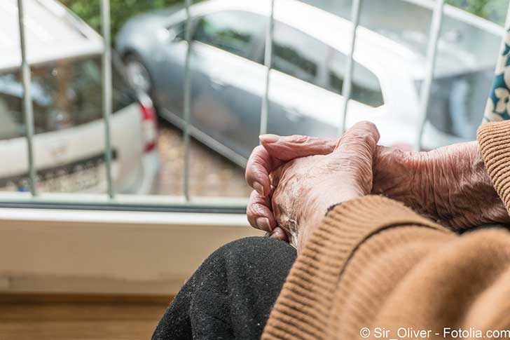 Laide aux personnes ges nest pas quune question dargent