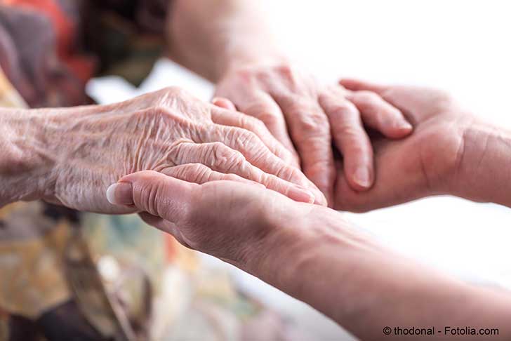 Il devient urgent d’aider les personnes âgées dépendantes