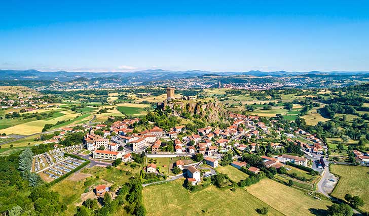 Nommage et numerotation des adresses dans les villages en France (par