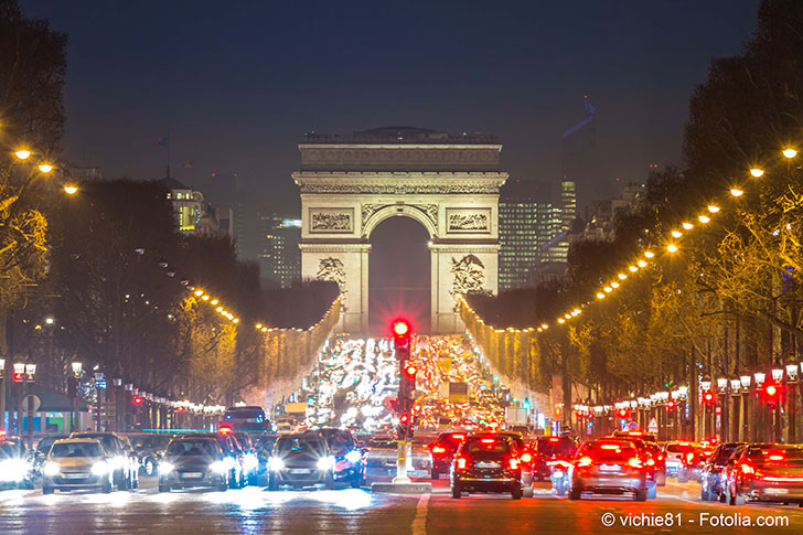 Les vignettes CritAir entrent en application a Paris (par RiskAssur ...